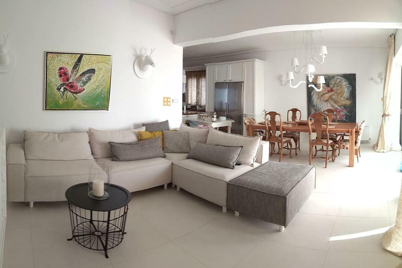 Loutraki Μοναδικής Θέσης Διαμέρισμα Στη Θάλασσα Exterior photo
